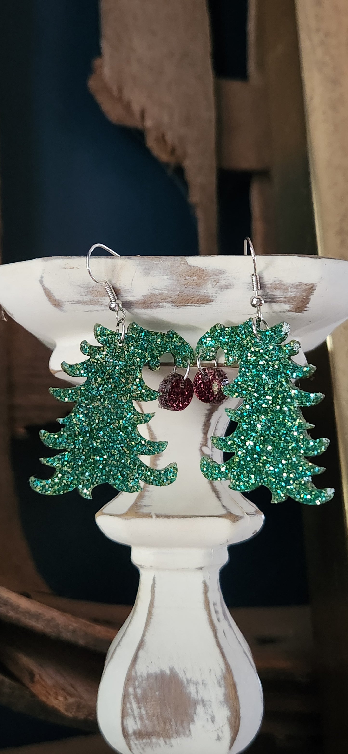 Grinchmas Tree earrings